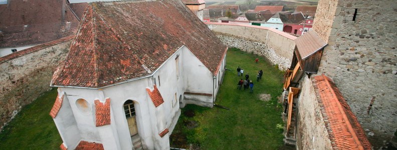 Biserica fortificata Cata (Katzendorf), Brasov